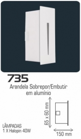 735