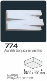 774